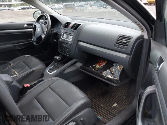 2009 Volkswagen Jetta SE с VIN 3VWRZ71KX9M128808, выставлен на аукционе IAAI как лот 42378792 с пробегом 215 537 миль миль и . История ставок и продаж доступна на DreamBid. Изображение 5.