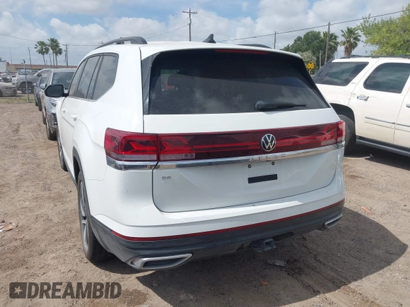 2024 Volkswagen Atlas SE с VIN 1V2WR2CA5RC530054, выставлен на аукционе IAAI как лот 42034203 с пробегом 17 035 миль миль и . История ставок и продаж доступна на DreamBid. Изображение 3.