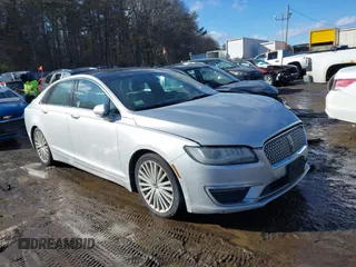 2017 Lincoln MKZ Hybrid Reserve with VIN 3LN6L5MU4HR631269, listed as a IAAI auction lot 41590634 with 157,444 mi miles. Bid and sale history available at carsss.com. Image 1.