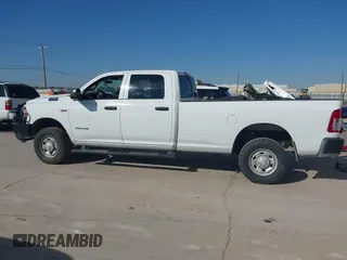 2022 Ram 2500 Tradesman with VIN 3C6UR5HJ6NG251522, listed as a IAAI auction lot 40350276 with 31,332 mi miles. Bid and sale history available at carsss.com. Image 14.