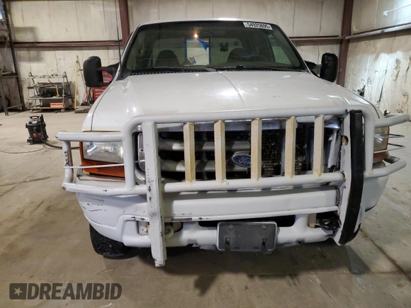 2000 Ford Super Duty F-250 XL with VIN 1FTNW21S1YEC88559, listed as a Copart auction lot 54925695 with 319,088 mi miles and Clean Title. Bid and sale history available at carsss.com. Image 5.