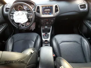 2021 Jeep Compass 80th Anniversary z VIN 3C4NJCEB9MT552992, wystawiony jako Copart lot #88515185 z przebiegiem 65 797 mil mil oraz Szkoda całkowita • Salvage title. Historia ofert i sprzedaży dostępna na DreamBid. Obrazek 8.