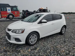 2019 Chevrolet Sonic LT with VIN 1G1JG6SB1K4138040, listed as a Copart auction lot 60847975 with 95,036 mi miles and Salvage title. Bid and sale history available at DreamBid. Image 1.