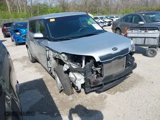 2016 Kia Soul with VIN KNDJN2A22G7844219, listed as a IAAI auction lot 42065425 with 125,366 mi miles. Bid and sale history available at carsss.com. Image 1.