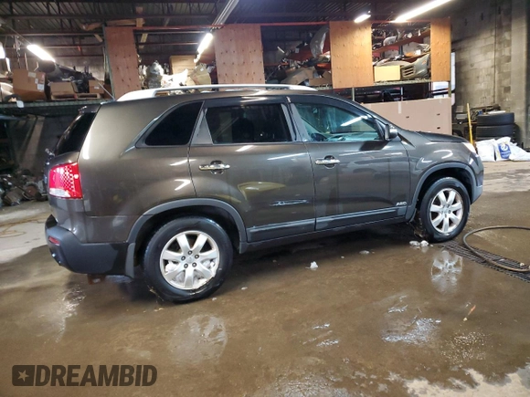2012 Kia Sorento LX with VIN 5XYKTDA26CG213346, listed as a Copart auction lot 82377944 with 161,266 mi miles and Clean Title. Bid and sale history available at carsss.com. Image 3.