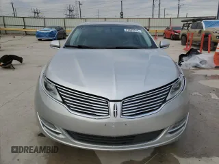 2016 Lincoln MKZ with VIN 3LN6L2G92GR621649, listed as a Copart auction lot 41495015 with 143,174 mi miles and Salvage Title. Bid and sale history available at carsss.com. Image 5.
