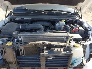 2019 Ram 1500 Big Horn/Lone Star with VIN 1C6SRFFT5KN766371, listed as a IAAI auction lot 41764151 with 93,327 mi miles. Bid and sale history available at carsss.com. Image 10.