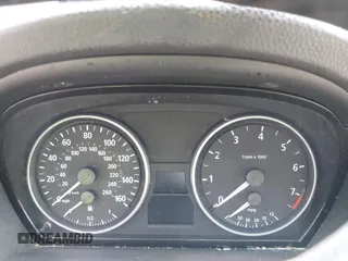2007 BMW 3 Series 328xi z VIN WBAVC93577KX52072, wystawiony jako IAAI lot #42615912 z przebiegiem 138 000 mil mil oraz . Historia ofert i sprzedaży dostępna na DreamBid. Obrazek 7.