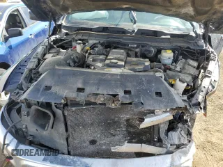 2018 Ram 2500 Laramie z VIN 3C6UR5FL7JG366919, wystawiony jako Copart lot #48167045 z przebiegiem 89 773 mil mil oraz Szkoda całkowita • Salvage title. Historia ofert i sprzedaży dostępna na DreamBid. Obrazek 11.