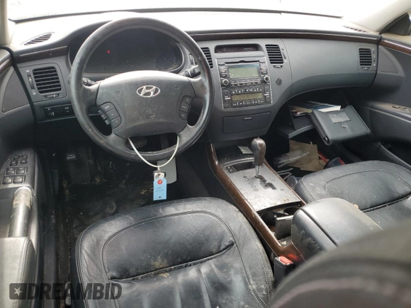2011 Hyundai Azera GLS with VIN KMHFC4DD0BA533321, listed as a Copart auction lot 55965045 with 109,559 mi miles and Salvage title. Bid and sale history available at DreamBid. Image 8.