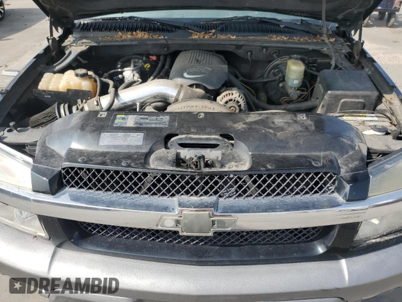 2002 Chevrolet Avalanche z VIN 3GNEC13T92G147979, wystawiony jako Copart lot #59163765 z przebiegiem 221 296 mil mil oraz Czysty tytuł • Clean title. Historia ofert i sprzedaży dostępna na DreamBid. Obrazek 11.