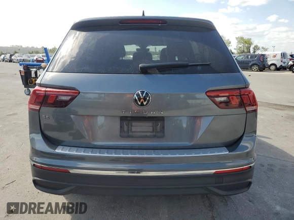 2022 Volkswagen Tiguan SE z VIN 3VV3B7AX2NM036550, wystawiony jako Copart lot #53786995 z przebiegiem 113 652 mil mil oraz Nie do naprawy • Non repairable. Historia ofert i sprzedaży dostępna na DreamBid. Obrazek 6.