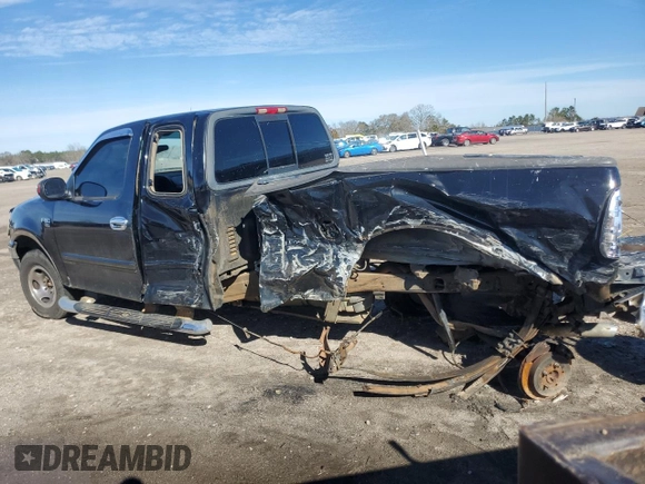 2003 Ford F-150 XL with VIN 1FTRX18W03NA77296, listed as a Copart auction lot 88222635 with 0 mi miles and Salvage Title. Bid and sale history available at carsss.com. Image 2.
