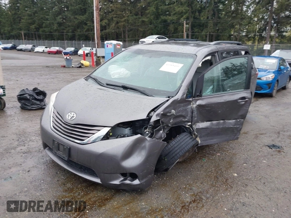 2015 Toyota Sienna LE AAS with VIN 5TDKK3DC3FS635681, listed as a IAAI auction lot 41988400 with 122,669 mi miles and . Bid and sale history available at DreamBid. Image 2.