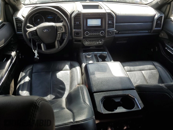 2019 Ford Expedition Max XLT z VIN 1FMJK1JT3KEA21794, wystawiony jako Copart lot #54504705 z przebiegiem 110 906 mil mil oraz Szkoda całkowita • Salvage title. Historia ofert i sprzedaży dostępna na DreamBid. Obrazek 8.