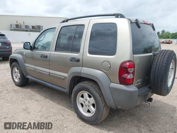2007 Jeep Liberty Sport with VIN 1J8GL48K87W668941, listed as a IAAI auction lot 42118751 with 194,411 mi miles. Bid and sale history available at carsss.com. Image 3.