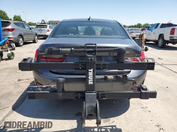 2019 BMW 3 Series 330i с VIN WBA5R1C58KAJ98457, выставлен на аукционе Copart как лот 60736175 с пробегом 60 826 миль миль и Списание • Salvage title. История ставок и продаж доступна на DreamBid. Изображение 6.