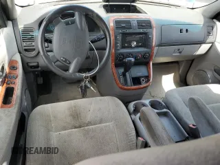 2005 Kia Sedona LX with VIN KNDUP132656631016, listed as a Copart auction lot 50924405 with 69,016 mi miles and Clean Title. Bid and sale history available at carsss.com. Image 8.