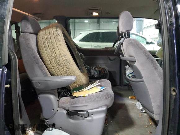 1998 Chrysler Town & Country with VIN 1C4GP54G6WB553053, listed as a Copart auction lot 48794215 with 213,427 mi miles and Salvage Title. Bid and sale history available at DreamBid. Image 11.
