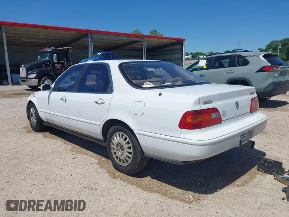 1993 Acura Legend L with VIN JH4KA7668PC025178, listed as a IAAI auction lot 41990390 with 187,755 mi miles and . Bid and sale history available at DreamBid. Image 3.