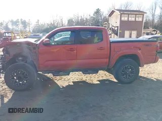 2016 Toyota Tacoma SR with VIN 3TMCZ5AN6GM009576, listed as a IAAI auction lot 40911932 with Not Provided miles and . Bid and sale history available at DreamBid. Image 15.