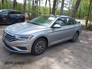 2020 Volkswagen Jetta S with VIN 3VWCB7BU8LM076922, listed as a IAAI auction lot 42123187 with 28,141 mi miles and . Bid and sale history available at DreamBid. Image 17.