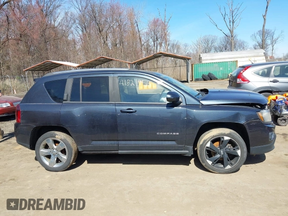 2014 Jeep Compass Limited with VIN 1C4NJDCB5ED700913, listed as a IAAI auction lot 41821956 with 175,312 mi miles. Bid and sale history available at carsss.com. Image 13.
