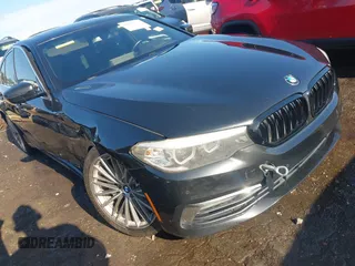 2017 BMW 5 Series 530i z VIN WBAJA5C34HG455941, wystawiony jako IAAI lot #42221731 z przebiegiem 144 224 mil mil oraz . Historia ofert i sprzedaży dostępna na DreamBid. Obrazek 1.