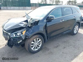 2016 Kia Sorento LX with VIN 5XYPG4A3XGG064013, listed as a IAAI auction lot 41768803 with 140,259 mi miles. Bid and sale history available at carsss.com. Image 2.