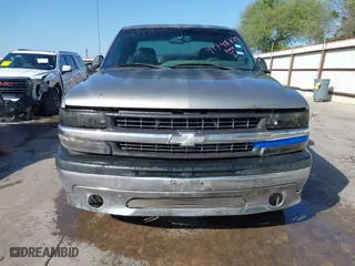 2000 Chevrolet Silverado 1500 LS with VIN 2GCEC19T8Y1276958, listed as a IAAI auction lot 41748779 with 1 mi miles. Bid and sale history available at carsss.com. Image 12.