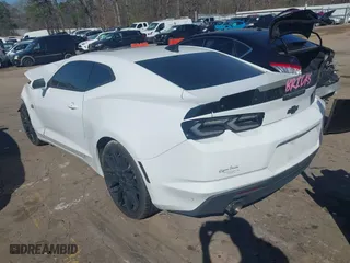 2022 Chevrolet Camaro 2LT with VIN 1G1FD1RX0N0123852, listed as a IAAI auction lot 41740695 with 59,072 mi miles. Bid and sale history available at carsss.com. Image 3.