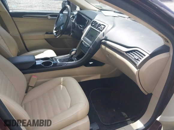2013 Ford Fusion SE with VIN 3FA6P0HR1DR316477, listed as a IAAI auction lot 42764152 with 122,521 mi miles and . Bid and sale history available at DreamBid. Image 5.