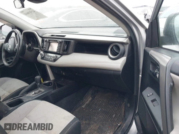 2018 Toyota RAV4 XLE with VIN 2T3RFREV1JW842728, listed as a IAAI auction lot 41519668 with 149,670 mi miles. Bid and sale history available at carsss.com. Image 5.