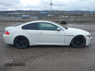 2007 BMW 6 Series M6 with VIN WBSEH93517CY23824, listed as a IAAI auction lot 41908992 with 117,695 mi miles. Bid and sale history available at carsss.com. Image 13.