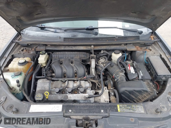 2005 Ford Five Hundred Limited z VIN 1FAFP281X5G114137, wystawiony jako IAAI lot #42124350 z przebiegiem Nie podano mil oraz . Historia ofert i sprzedaży dostępna na DreamBid. Obrazek 10.