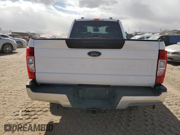 2020 Ford F-250 XL z VIN 1FT7X2B64LEC47102, wystawiony jako Copart lot #46455255 z przebiegiem 138 569 mil mil oraz Czysty tytuł • Clean title. Historia ofert i sprzedaży dostępna na DreamBid. Obrazek 6.