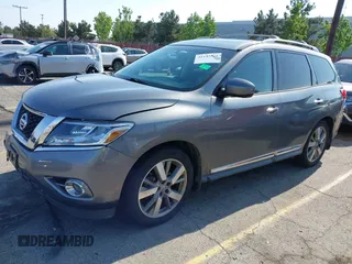 2015 Nissan Pathfinder Platinum with VIN 5N1AR2MN8FC693981, listed as a IAAI auction lot 42145556 with 161,142 mi miles and . Bid and sale history available at DreamBid. Image 18.