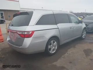 2011 Honda Odyssey Touring with VIN 5FNRL5H98BB003490, listed as a IAAI auction lot 41400378 with 1 mi miles. Bid and sale history available at carsss.com. Image 4.