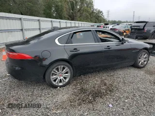 2017 Jaguar XF 35t Premium with VIN SAJBD4BVXHCY35547, listed as a Copart auction lot 85665484 with 85,229 mi miles and Salvage Title. Bid and sale history available at carsss.com. Image 3.