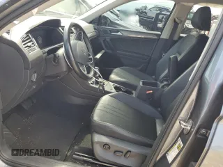 2022 Volkswagen Tiguan SE z VIN 3VV3B7AX6NM138384, wystawiony jako Copart lot #56172065 z przebiegiem 45 074 mil mil oraz Szkoda całkowita • Salvage title. Historia ofert i sprzedaży dostępna na DreamBid. Obrazek 7.