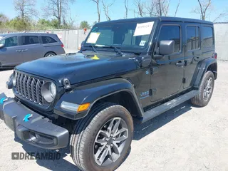 2024 Jeep Wrangler Sport S with VIN 1C4RJXN68RW161359, listed as a IAAI auction lot 41995243 with 19,640 mi miles and . Bid and sale history available at DreamBid. Image 18.