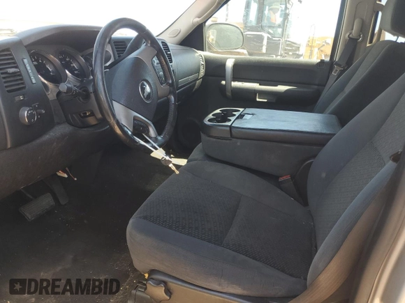 2007 Chevrolet Silverado 1500 LT w/1LT with VIN 2GCEC13J571561302, listed as a Copart auction lot 53541195 with 213,988 mi miles and Salvage Title. Bid and sale history available at carsss.com. Image 7.