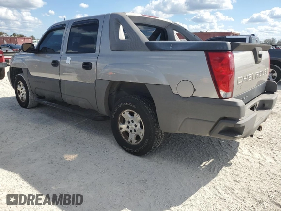 2005 Chevrolet Avalanche Z66 with VIN 3GNEC12Z35G227983, listed as a Copart auction lot 77965044 with 180,879 mi miles and Salvage Title. Bid and sale history available at carsss.com. Image 2.