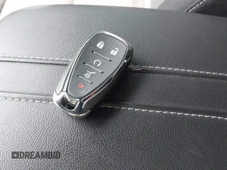 2023 Chevrolet Blazer LT с VIN 3GNKBHR40PS235497, выставлен на аукционе IAAI как лот 42124586 с пробегом 20 533 миль миль и . История ставок и продаж доступна на DreamBid. Изображение 11.