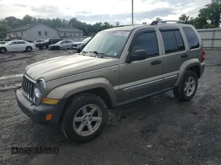 2006 Jeep Liberty Limited z VIN 1J4GL58K96W237675, wystawiony jako Copart lot #61155635 z przebiegiem 121 285 mil mil oraz Szkoda całkowita • Salvage title. Historia ofert i sprzedaży dostępna na DreamBid. Obrazek 1.