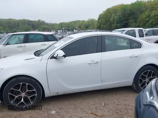 2017 Buick Regal Sport Touring with VIN 2G4GL5EX9H9110146, listed as a IAAI auction lot 42264775 with 124,233 mi miles and . Bid and sale history available at DreamBid. Image 14.