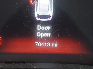 2017 Jeep Cherokee High Altitude z VIN 1C4PJMDS1HW659101, wystawiony jako IAAI lot #41849985 z przebiegiem 70 413 mil mil oraz . Historia ofert i sprzedaży dostępna na DreamBid. Obrazek 16.