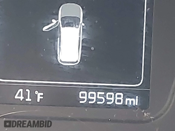 2018 Kia Sorento LX with VIN 5XYPG4A51JG354830, listed as a IAAI auction lot 41507165 with 99,598 mi miles and . Bid and sale history available at DreamBid. Image 16.