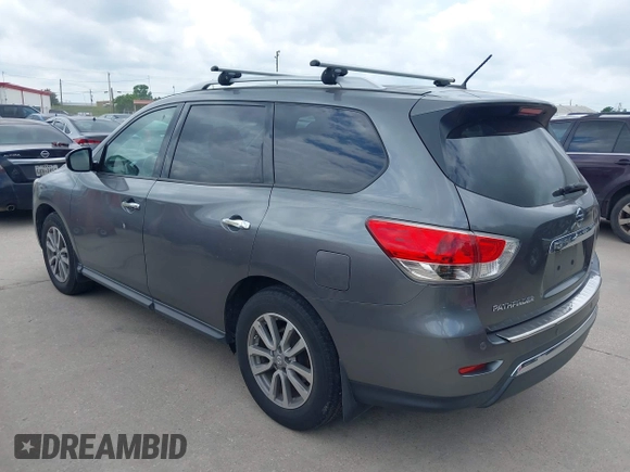 2015 Nissan Pathfinder SV z VIN 5N1AR2MN7FC607589, wystawiony jako IAAI lot #42146811 z przebiegiem 183 968 mil mil oraz . Historia ofert i sprzedaży dostępna na DreamBid. Obrazek 3.