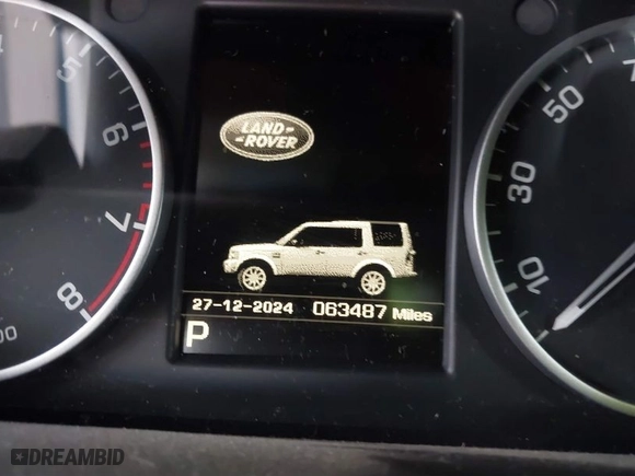 2016 Land Rover LR4 HSE with VIN SALAG2V6XGA844844, listed as a IAAI auction lot 41200715 with NaN miles. Bid and sale history available at carsss.com. Image 15.